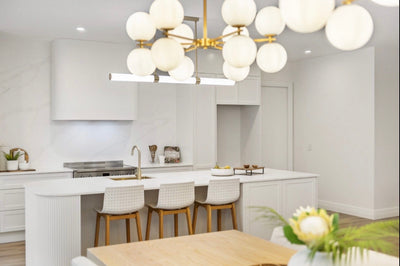 Kitchen Island & Range Hood